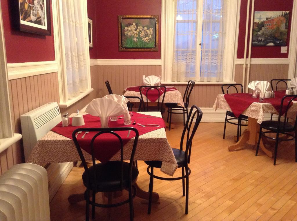 Bed and Breakfast Gil Ann Saint-Andre-Avellin Экстерьер фото